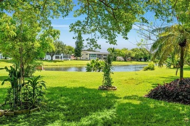 Beautifully Updated Ground Floor Unit. 1 Bedroom, 1 1/2 Baths - photo 19
