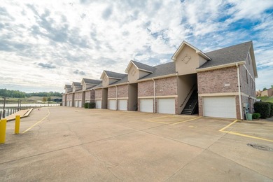 Discover the very best of lake life on Lake Hamilton at 532 - photo 45