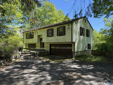 Bring your ideas and unlock the potential of this well-located - photo 1