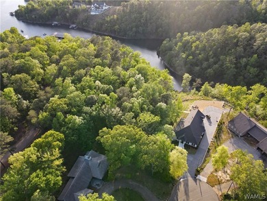 Beautifully remodeled with every square inch thoughtfully - photo 2