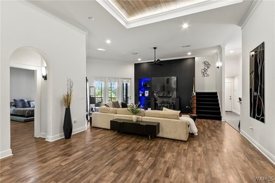Beautifully remodeled with every square inch thoughtfully - photo 9