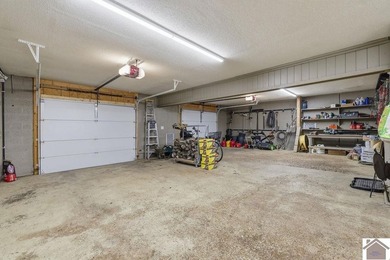 Welcome to one of the most unique properties to hit McCracken - photo 36