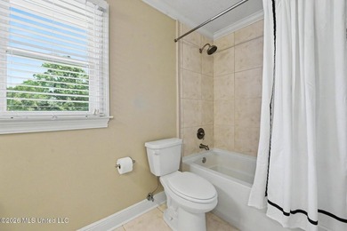 OVERLOOK YOUR BACKYARD OASIS AND LIVE LIKE YOU ARE ON VACATION - photo 41