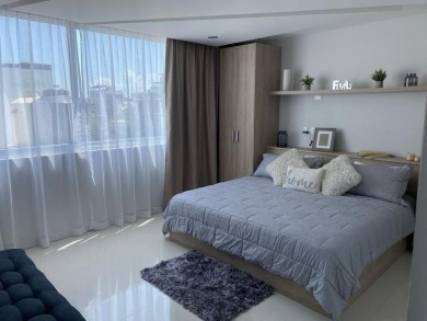 Modern one-bedroom, one-bathroom apartment in Playa del Carmen