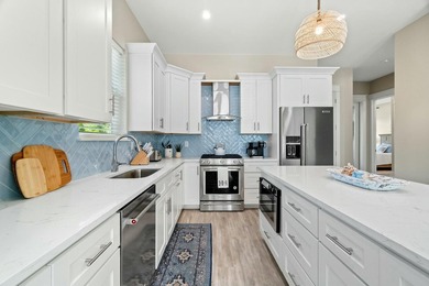 Stunning 4-Bedroom Beach House with Golf Cart - Coastal Living - photo 11