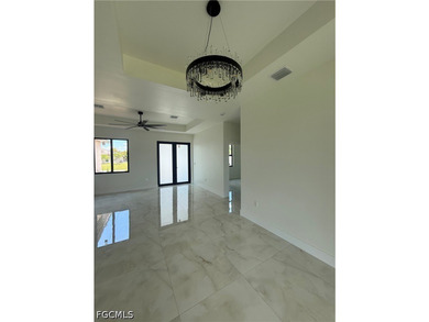 Experience the perfect blend of modern luxury and Florida - photo 13