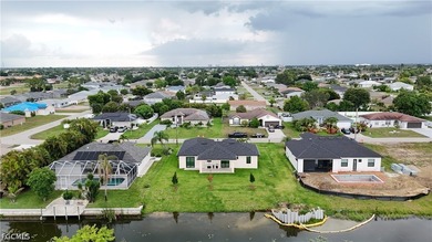 Experience the perfect blend of modern luxury and Florida - photo 25