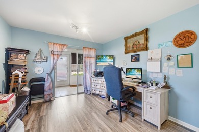 Absolutely stunning, fully updated ground-floor corner villa - photo 25