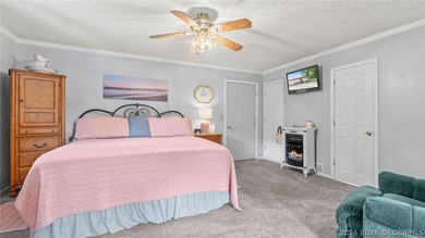 Lake living with room to spread out! Located in a cove-protected - photo 43