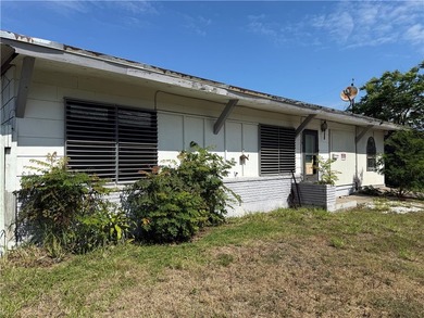 Calling all Investors! This property offers a great opportunity - photo 2