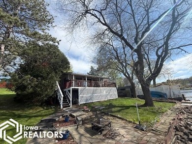 Rare opportunity to own 70' of lakefront-more than most - photo 12
