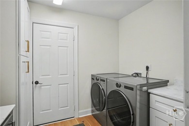 Rare opportunity to own a completely updated, designer-style - photo 16