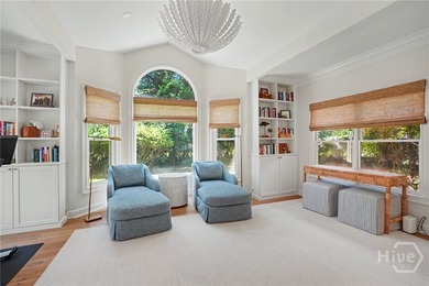 Rare opportunity to own a completely updated, designer-style - photo 17