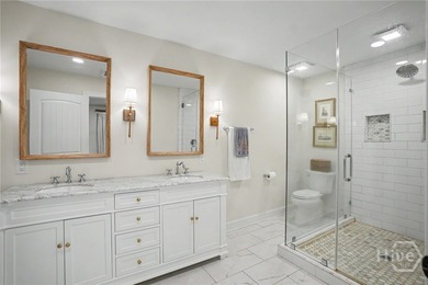 Rare opportunity to own a completely updated, designer-style - photo 21