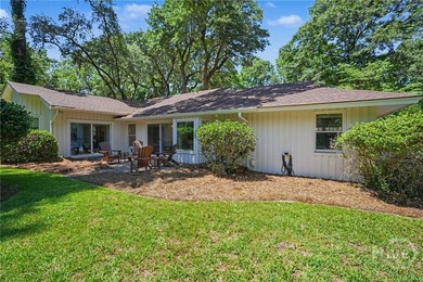 Rare opportunity to own a completely updated, designer-style - photo 29