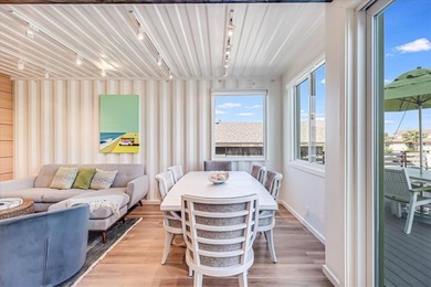 Welcome to Modern by the Sea/Green. You've never seen an - photo 10