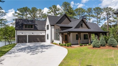 Escape to your own private oasis in this stunning 4 bedroom, 4.5 - photo 1