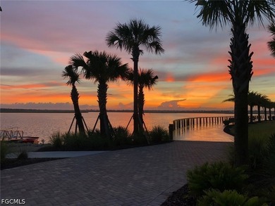 Enjoy penthouse living with breathtaking views overlooking the - photo 40