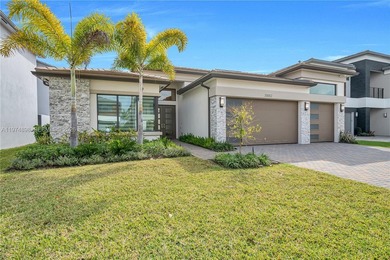 (private lake, pond, coastal) Home For Sale in Boca Raton Florida