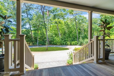 PRIVATE AND RARE 5-bedroom, 3 full/2 half-bathroom property - photo 13