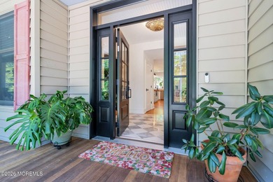 PRIVATE AND RARE 5-bedroom, 3 full/2 half-bathroom property - photo 17