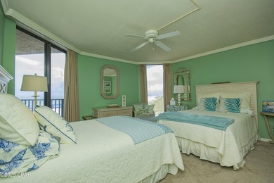 Rarely available Summerhouse ''WRAP-A-ROUND'' Unit. Owners - photo 9
