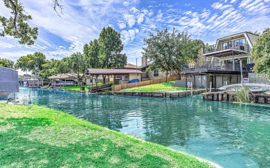 Lake Home For Sale in Granite Shoals, Texas