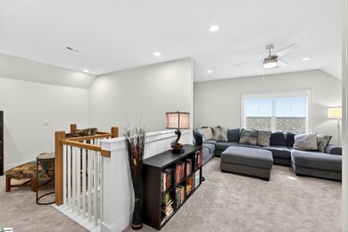For Showings/Questions Contact: Danielle Bradshaw Welcome to 439 - photo 27