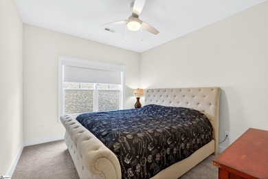 For Showings/Questions Contact: Danielle Bradshaw Welcome to 439 - photo 29