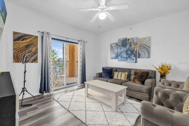 Welcome to this beautifully updated three-bedroom, two-bathroom - photo 3