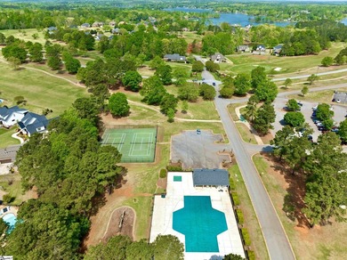 For Showings/Questions Contact: Danielle Bradshaw Welcome to 439 - photo 39