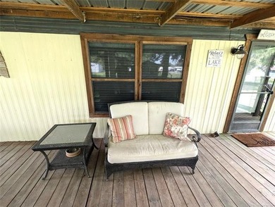 Well cared for lake retreat or full-time residence located in - photo 46