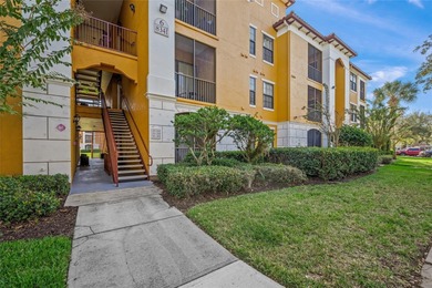 Resort-style living in a prime Sarasota location! This inviting - photo 3