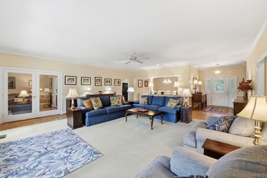 Outstanding curb appeal in this meticulously kept and upgraded - photo 2