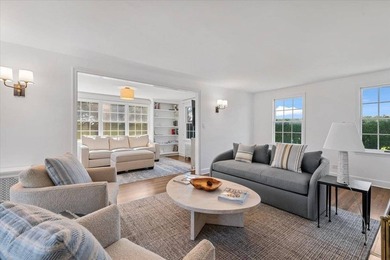 Discover this elegant Water Mill summer retreat, perfectly - photo 10