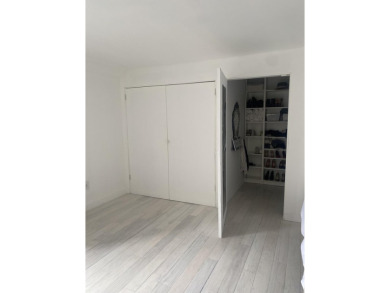 Prestigious Boulevard East top floor unit with breathtaking NYC