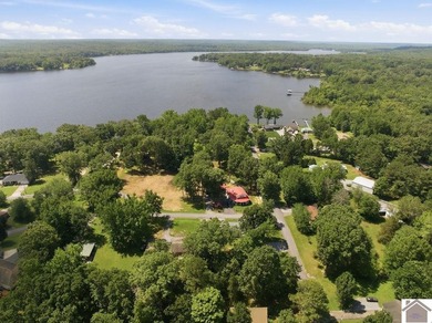 Enjoy lake living in this spacious 4 bedroom, 2 bath home - photo 13