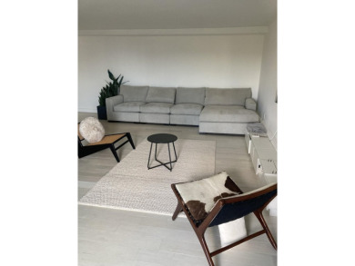 Prestigious Boulevard East top floor unit with breathtaking NYC