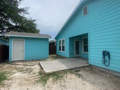 Interior paint allowance will be given! Welcome to this coastal - photo 18