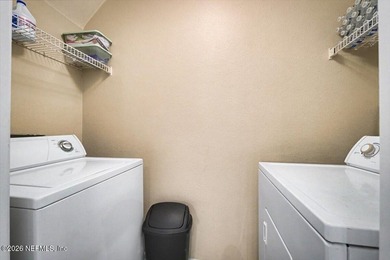 Beautifully updated 2BR/2BA condo in Villas of Timberlin Park - photo 18