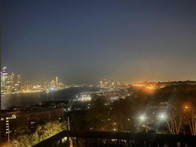 Prestigious Boulevard East top floor unit with breathtaking NYC