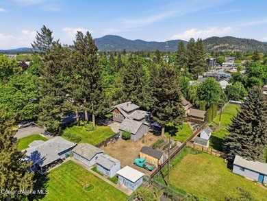 INVESTOR ALERT-DOUBLE LOT in Mid town CDA- Welcome to this - photo 29
