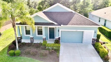 Lake Home Sale Pending in New Port Richey, Florida
