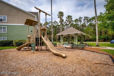 Beautifully updated 2BR/2BA condo in Villas of Timberlin Park - photo 31