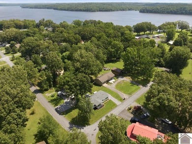 Enjoy lake living in this spacious 4 bedroom, 2 bath home - photo 37