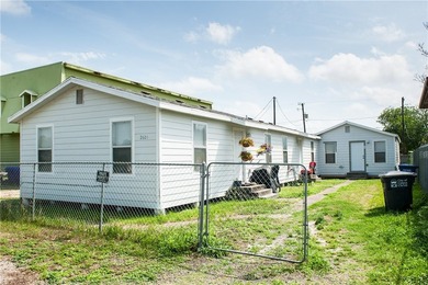 **Investor Opportunity - Fully Occupied Triplex with Expansion - photo 1