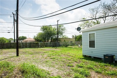 **Investor Opportunity - Fully Occupied Triplex with Expansion - photo 5