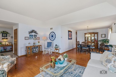 An absolute Gem! Situated on a beautiful lot this all brick - photo 7
