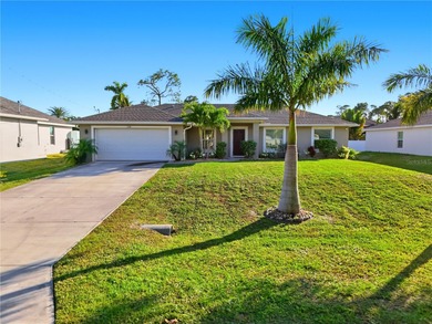 Cape Coral Lakes Area Home For Sale in Cape Coral Florida