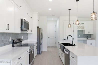 Move-in ready and perfectly positioned on a desirable CORNER LOT - photo 10